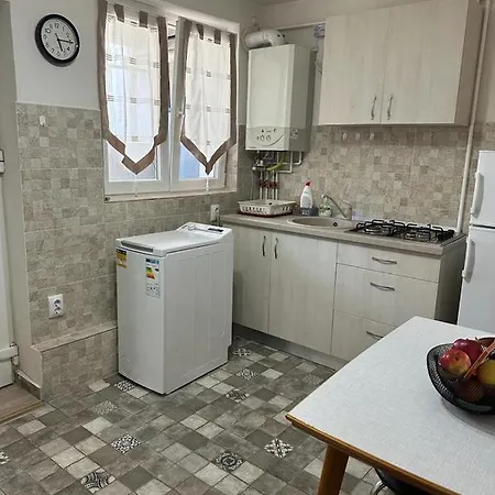 Ambasador Apartment *